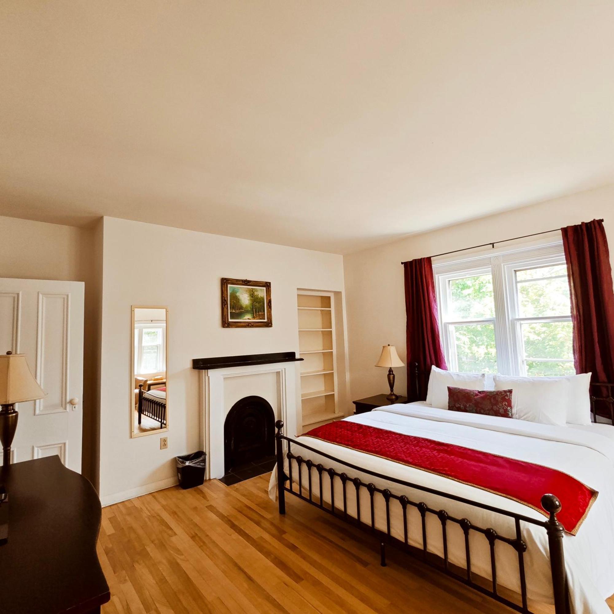 Bed and Breakfast Andy'S Blue House à Charlottetown Extérieur photo